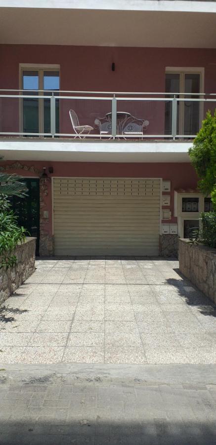 Appartamento Claudia Roccalumera Exteriér fotografie